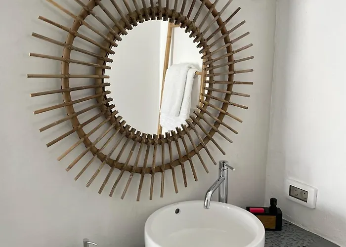 Cavalari Santorini - Sunny And Quiet #1 * Karterados (Santorini)