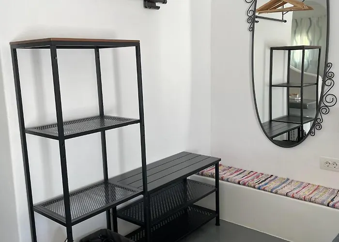 Cavalari Santorini - Sunny And Quiet #1 * Karterados (Santorini)